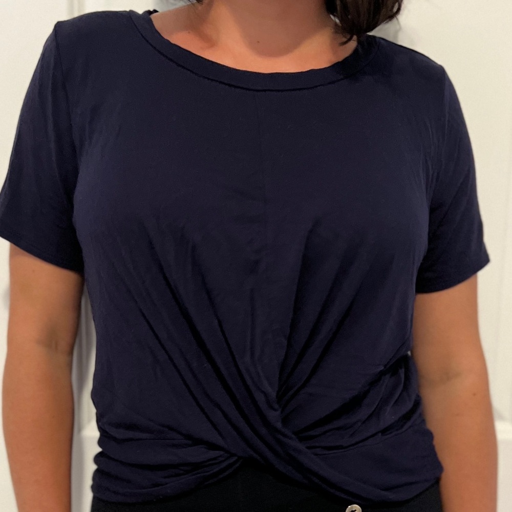 GAZE | Short Sleeve Twist Tee